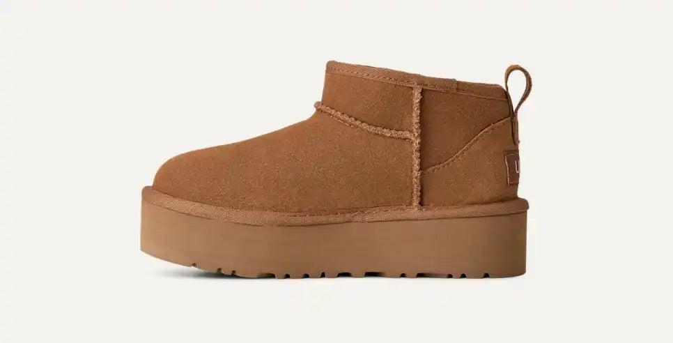 Ugg Classic Ultra Unisex Boots bruin Schoenen - maat. 37, Kinderen en Baby's, Customerservicesuk@ugg.com, Ugg / Deckers Outdoor Corporation
