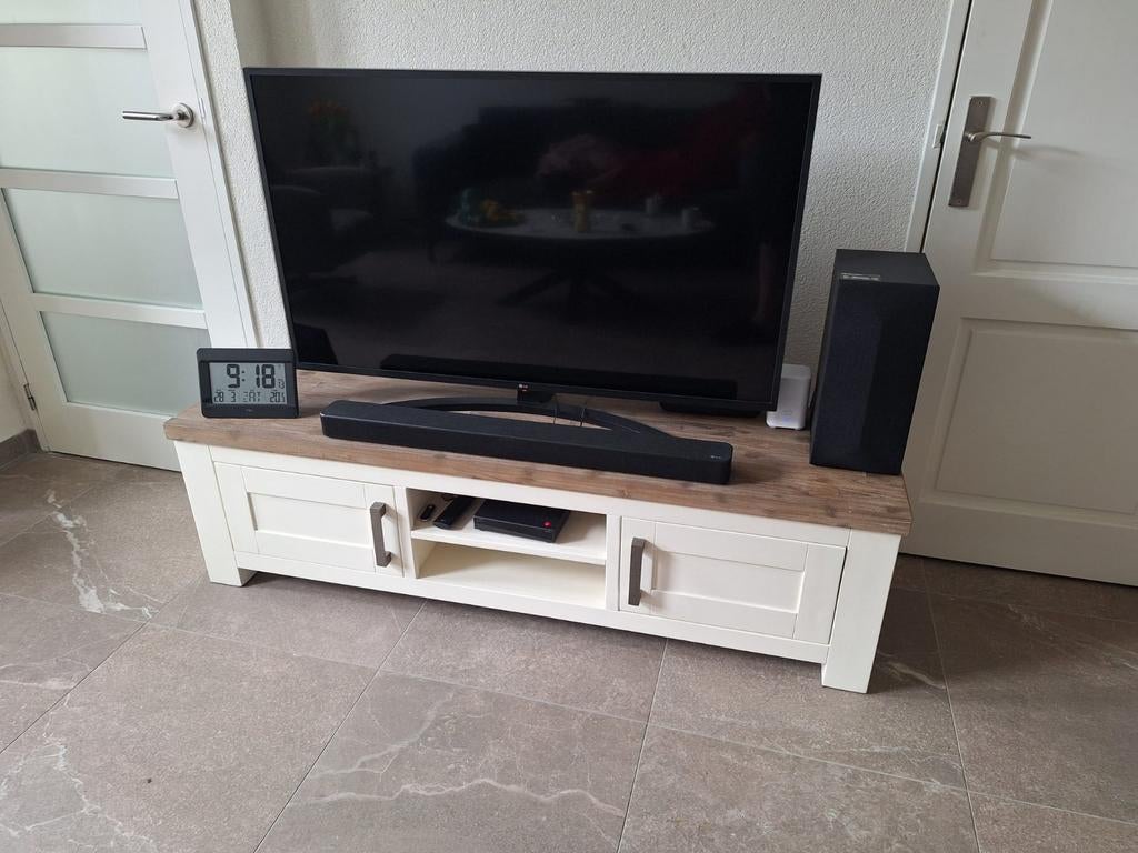Tv kast, Huis en Inrichting, Complete inboedels, Ophalen