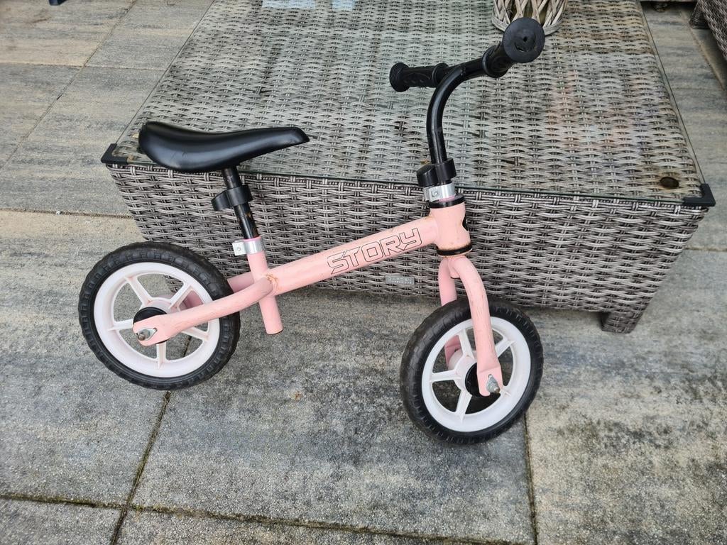Loopfiets, Kinderen en Baby's, Speelgoed | Buiten | Voertuigen en Loopfietsen, Ophalen of Verzenden, Zo goed als nieuw, Loopfiets