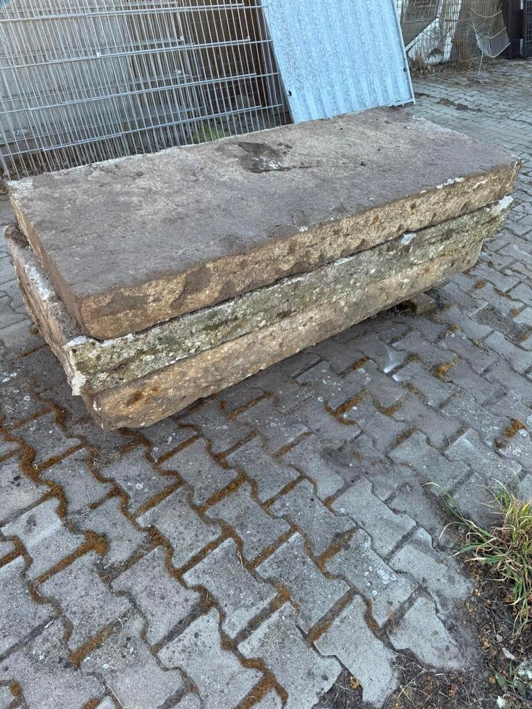 Gratis: betonplaten, Ophalen, Zo goed als nieuw