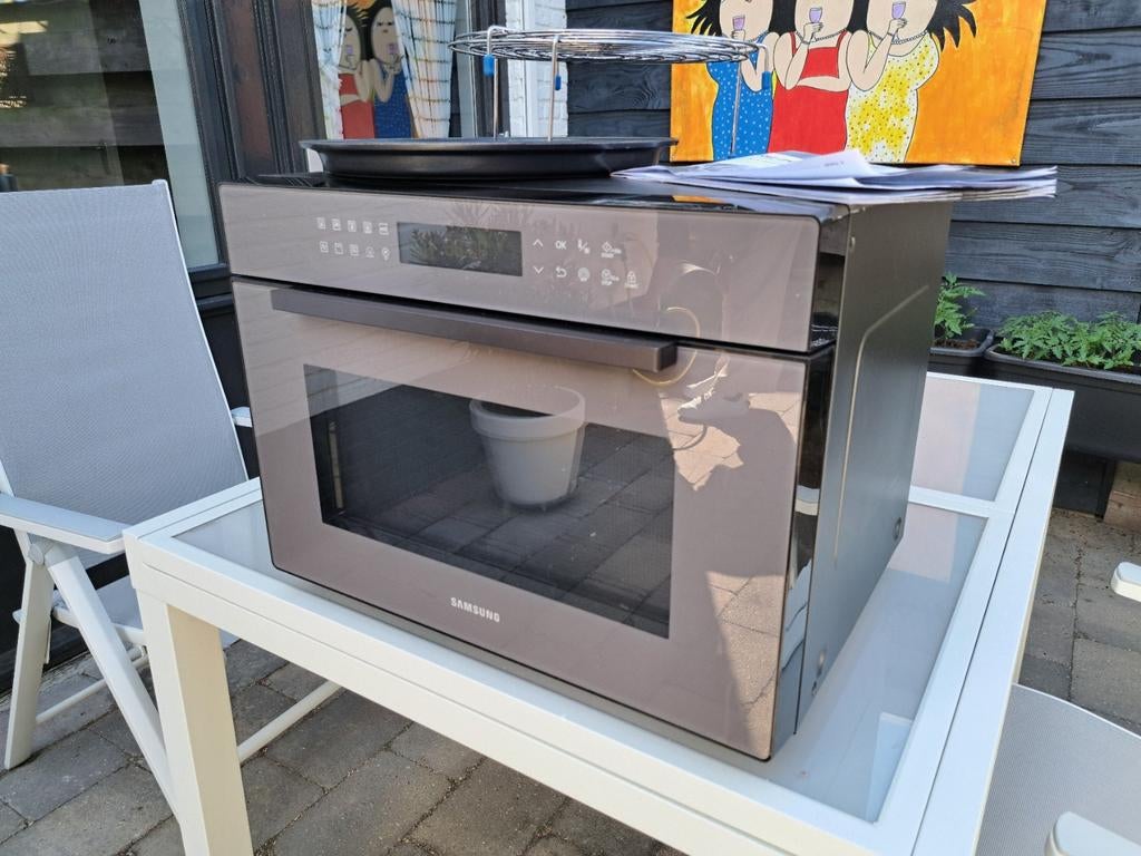 Samsung elektrische oven met magnetron en airfryer functie, Gebruikt, Oven, Draaiplateau, Hete lucht
