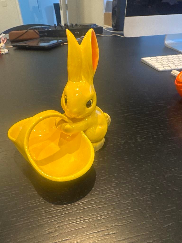 Vintage Hummel Goebel Paashaas Eieren Mandje - Geel, Ophalen, Gebruikt, Hummel