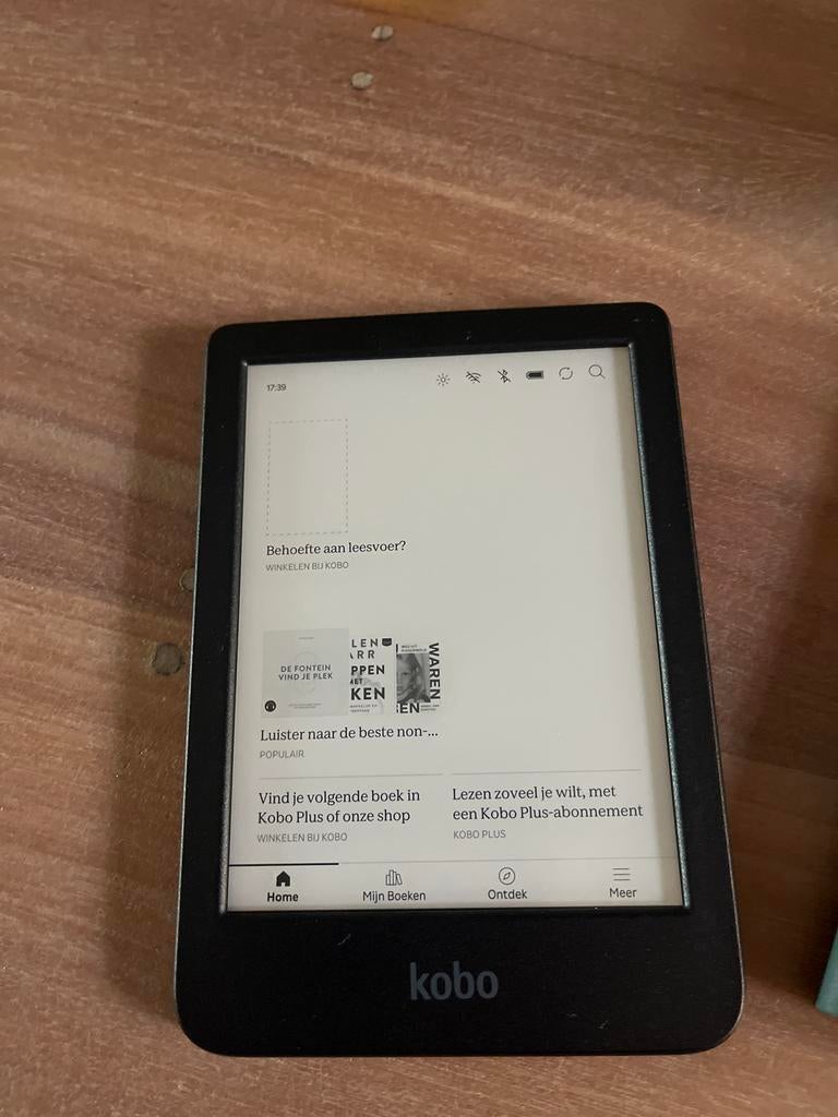 Kobo Clara ereader met hoesje, Computers en Software, E-readers, Nieuw, Ophalen of Verzenden, 16 GB of meer, Touchscreen