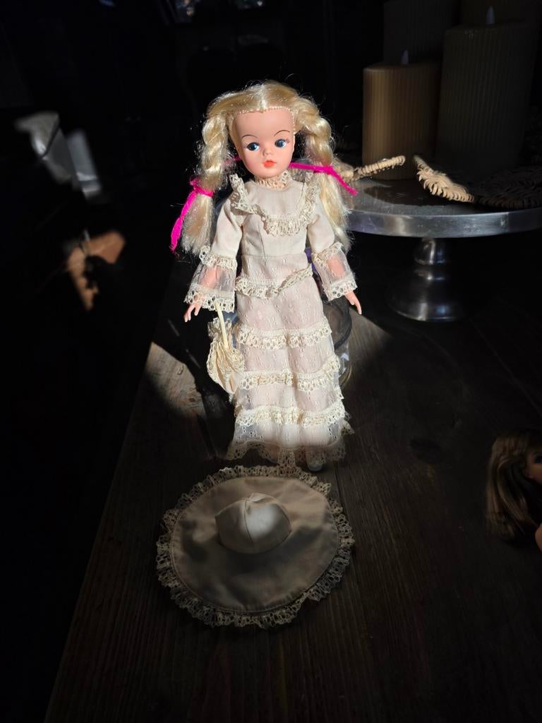 Sindy Barbie jaren 70, Verzamelen, Ophalen of Verzenden, Gebruikt, Pop