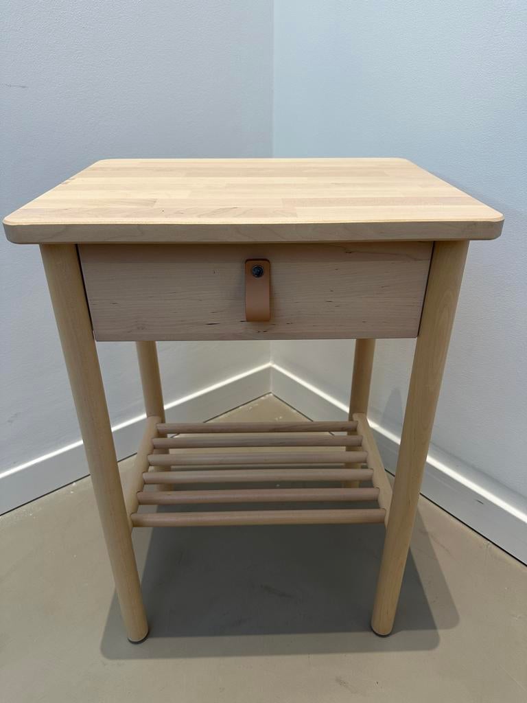 Nachtkastje Ikea, Huis en Inrichting, Ophalen, Minder dan 45 cm, 55 tot 70 cm, Zo goed als nieuw