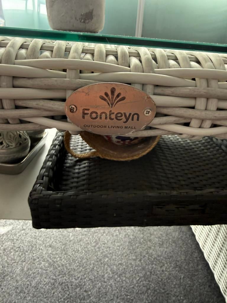 Twee jaar oud loungeset compleet, Ophalen of Verzenden, Zo goed als nieuw, Rond, Hout