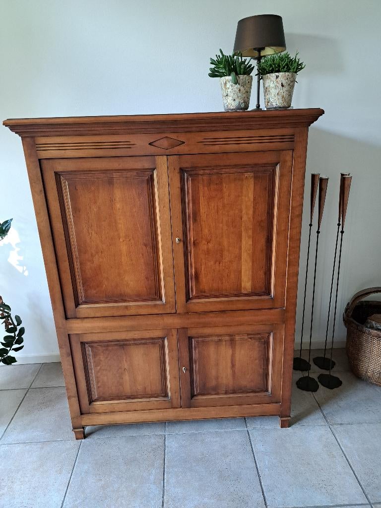 kersenhouten kast 150 hoog, Huis en Inrichting, Ophalen, Gebruikt, 100 tot 150 cm, Kersenhout