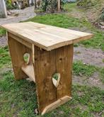 Stevig bankje., Ophalen, Hout