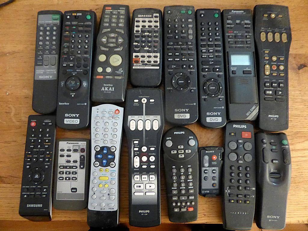 16 afstandsbedieningen - Philips, Sony, Akai, Panasonic, etc, Ophalen of Verzenden, Zo goed als nieuw, Origineel, Tv