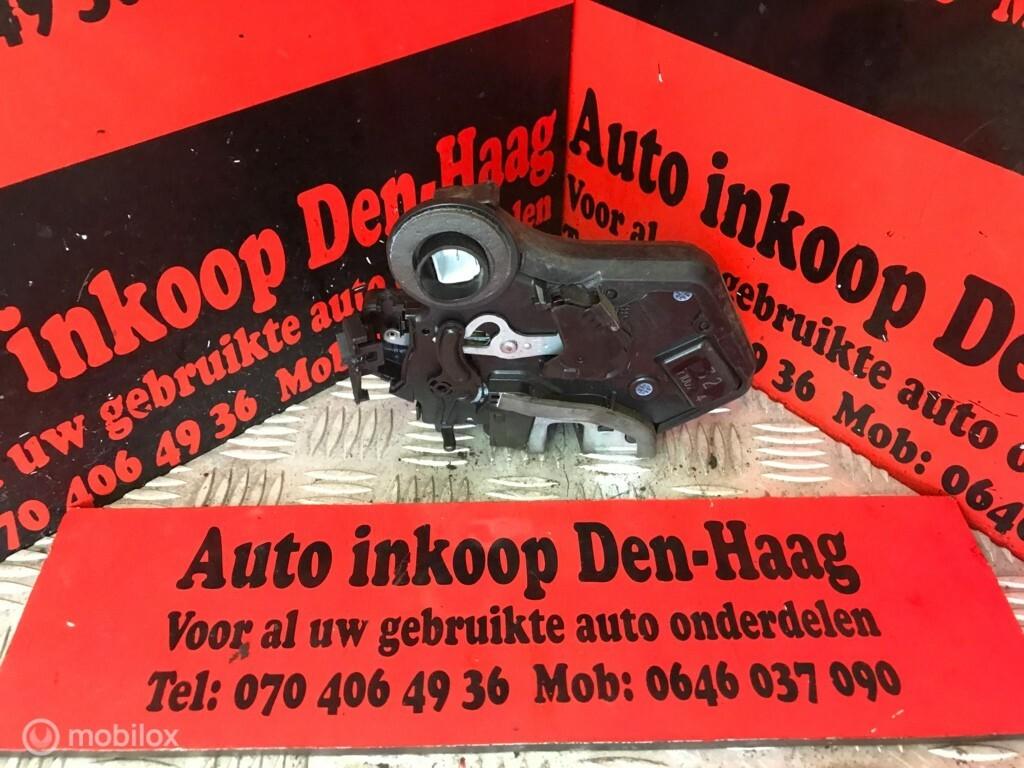 Subaru Justy ('07-'11) Elec.deurslotmechaniek Rechtsachter, Ophalen of Verzenden, Gebruikt