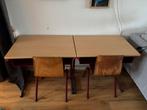 2 schooltafeltjes met stoelen in zeer nette staat, Ophalen, Zo goed als nieuw