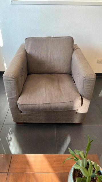 Bruine fauteuis 2x beschikbaar voor biedingen