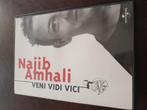 Dvd najib amhali show veni vidi vici, Alle leeftijden, Ophalen of Verzenden, Zo goed als nieuw, Stand-up of Theatershow