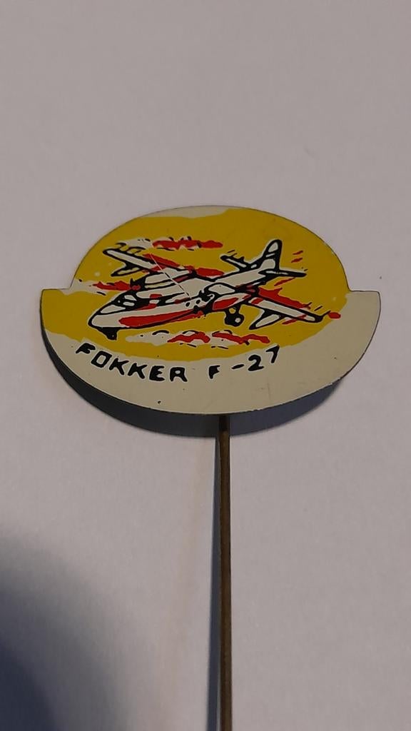 Vintage Fokker F-27 Speldje, Ophalen of Verzenden, Gebruikt, Transport, Speldje of Pin
