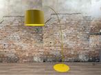 Foscarini Twiggy vloerlamp geel bij TheReSales, Ophalen of Verzenden, Zo goed als nieuw, Metaal, 200 cm of meer