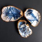 3 handbewerkte oesterschelpen Delfsblauw vogel bloem, Ophalen of Verzenden