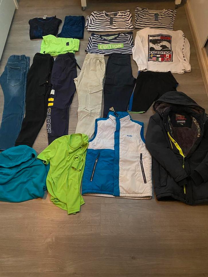 Groot kledingpakket incl. Vingino winterjas maat 152/158, Kinderen en Baby's, Kinderkleding | Kinder-kledingpakketten, Gebruikt