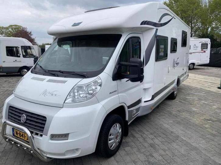 MC Louis Mc4-74g 2.3D 96KW 2012 Wit camper, Auto's, Overige Auto's, Particulier, ABS, Achteruitrijcamera, Adaptive Cruise Control