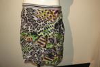 Marccain rok helemaal in print felle kleuren details N5/42