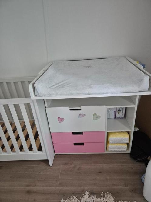 verschoontafel/ commode met groot oppervlak, Kinderen en Baby's, Kinderkamer | Commodes en Kasten, Gebruikt, Commode, 90 tot 105 cm