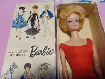 Barbie vintage Bubble cut blond met doos beschikbaar voor biedingen