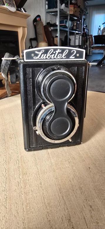Lubitel 2 met foudraal en lens filter beschikbaar voor biedingen