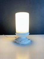 Vintage wandlamp glas en porselein, Barnadotte stijl ‘60s, Gebruikt, Vintage midecentury design bauhaus Wagenfeld antiek retro