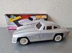 Blikken speelgoed Sedan Benz 1956, Antiek en Kunst, Antiek | Speelgoed, Ophalen of Verzenden