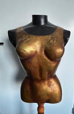 Vintage paspop (decoratie), Ophalen