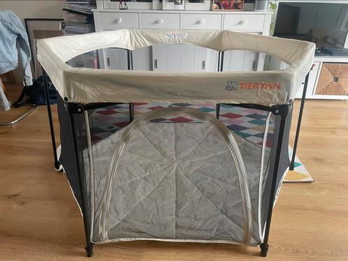 Deryan kinderbox creme: ZGAN! Voor de camping of in de tuin!, Kinderen en Baby's, Boxen, Zo goed als nieuw, Ophalen