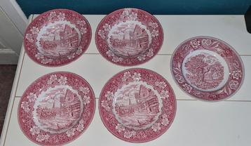Royal Tudor ware en beschikbaar voor biedingen