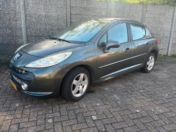 Peugeot 207 met nieuwe dealer apk beschikbaar voor biedingen