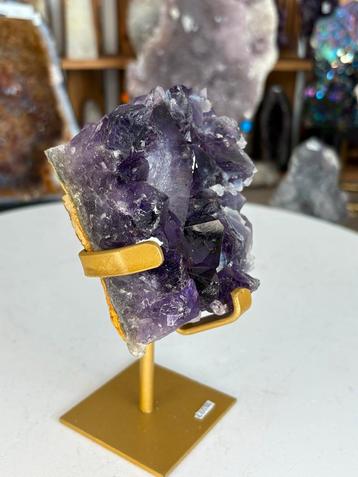 Amethist op Standaard - Prachtig Mineraal! beschikbaar voor biedingen