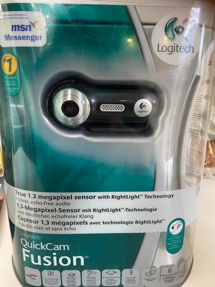 Logitech QuickCam Fusion Webcam, Computers en Software, Webcams, Zo goed als nieuw, Bedraad, ChromeOS, Monitorclip, Ophalen of Verzenden