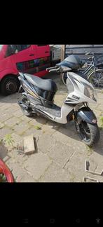Sym jet 4, Ophalen of Verzenden, Zo goed als nieuw, Benzine, Overige modellen
