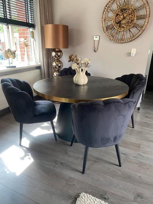RICHMOND schelpstoelen morgan, Huis en Inrichting, Complete eetkamers, Zo goed als nieuw, Ophalen