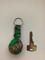 Paracord sleutelhanger, Verzamelen, Sleutelhangers, Ophalen of Verzenden, Zo goed als nieuw