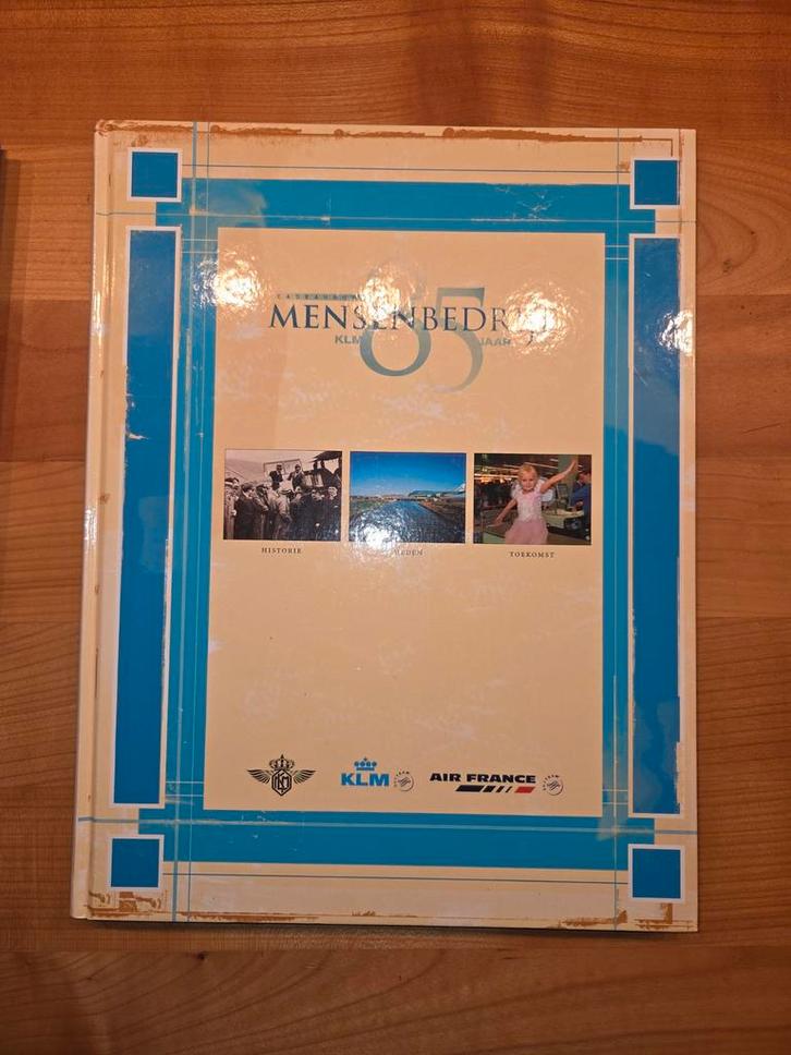 KLM 85 Jaar Jubileumboek, Verzamelen, Luchtvaart en Vliegtuigspotten, Ophalen of Verzenden