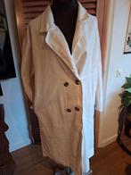 Jas soort vilt maat l xl creme roomwit, Ophalen of Verzenden, Zo goed als nieuw, Maat 46/48 (XL) of groter, Beige