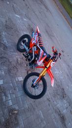 Ultra crossmotor, Fietsen en Brommers, 125 cc, Zo goed als nieuw, 4 versnellingen, Ophalen