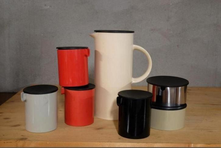 Stelton melkkannetjes & suikerpot – Deens design –, Antiek en Kunst, Kunst | Designobjecten, Ophalen of Verzenden