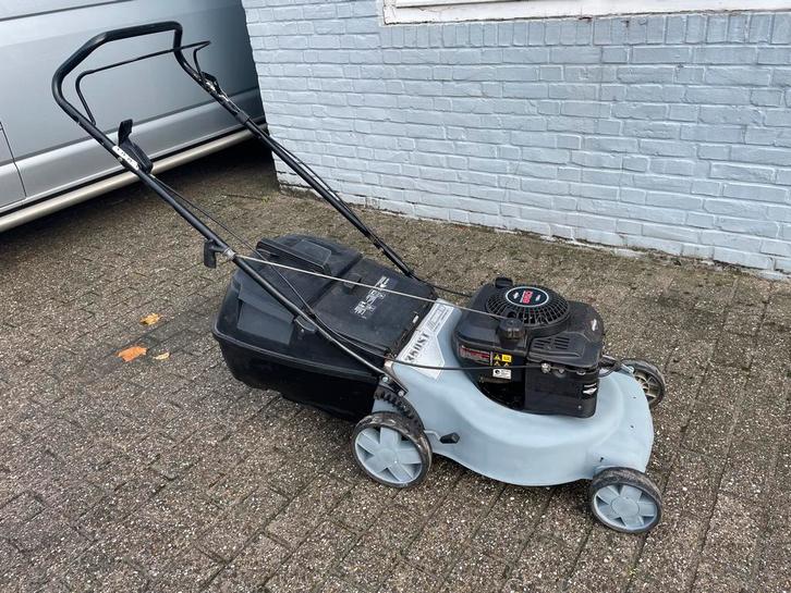 Als nieuwe Masport Grasmaaier 350ST - Briggs & Stratton, Tuin en Terras, Grasmaaiers, Zo goed als nieuw, Benzine-grasmaaier, 40 t/m 49 cm
