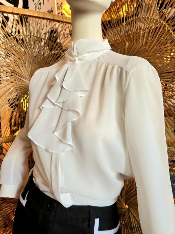 YatvaVintage: YV6216: Vintage 70s/ 80s  Ruffle Neck Blouse, Kleding | Dames, Blouses en Tunieken, Gedragen, Maat 38/40 (M), Wit