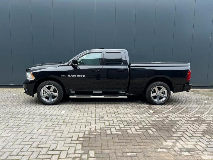 Dodge RAM 1500 2011, 2 de eigenaar!, 5,7L HEMI V8, Auto's, Bestelauto's, Bedrijf, Dodge, Automaat, Origineel Nederlands, Zwart