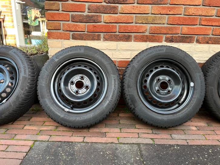 Winterbanden Continental 155/70 R13 T op stalenvelgen, Auto-onderdelen, Banden en Velgen, Banden en Velgen, Winterbanden, 13 inch
