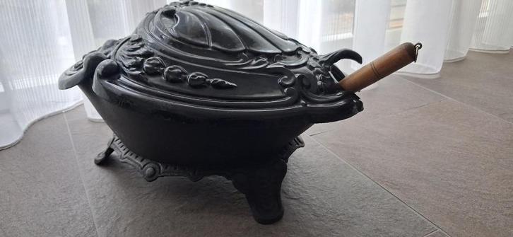 Antieke gietijzeren kolenbak kolenkit met schep kevertje, Antiek en Kunst, Antiek | Koper en Brons, Ophalen of Verzenden