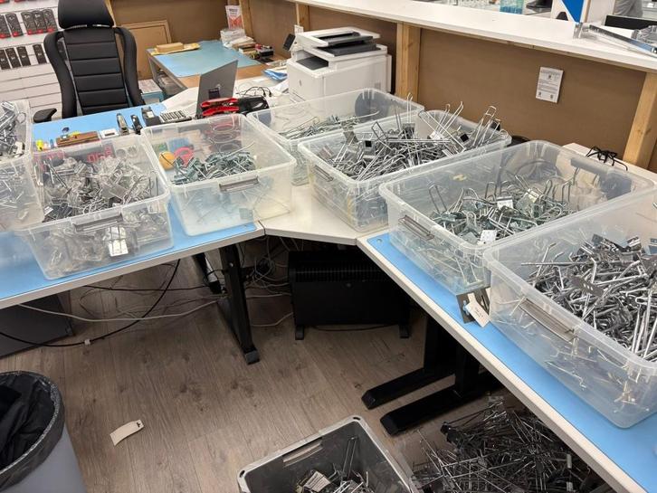 Blisterhaken en schapdragers, Doe-het-zelf en Verbouw, IJzerwaren en Bevestigingsmiddelen, Zo goed als nieuw, Overige typen, Ophalen of Verzenden