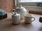 Creme theepot met roomstel, Ophalen of Verzenden, Zo goed als nieuw, Overige stijlen, Overige typen