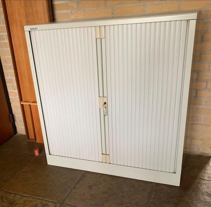 Archiefkast / opbergkast: H 102, Br 100, D 40 cm., Huis en Inrichting, Kasten | Roldeurkasten en Archiefkasten, Zo goed als nieuw