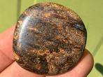 Boulder Opaal uit Australië handsteen palmsteen mineralen, Ophalen of Verzenden, Mineraal